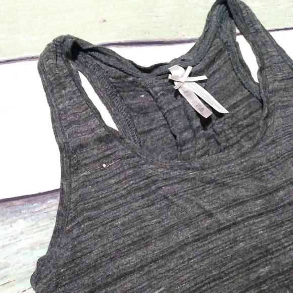Gray Razorback Tank Top Comfy & Cute - Picture 13 of 14